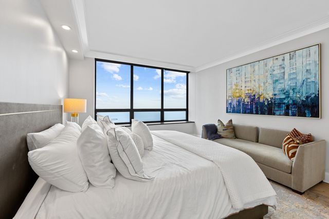 180 E Pearson Street 3702, Chicago, IL 60611