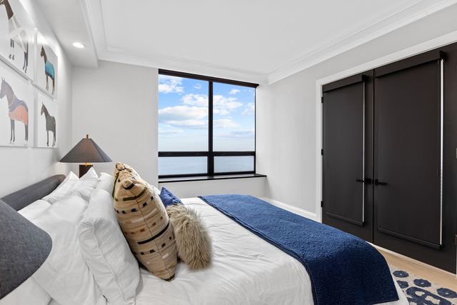 180 E Pearson Street 3702, Chicago, IL 60611