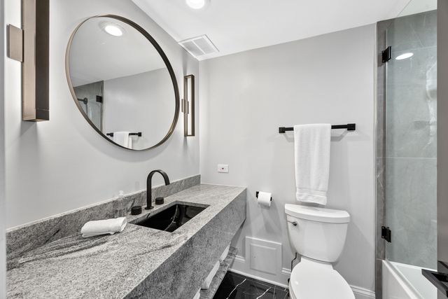 180 E Pearson Street 3702, Chicago, IL 60611