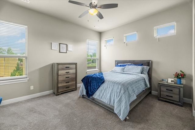 1300 Birkshire Court, Cave Springs, AR 72718