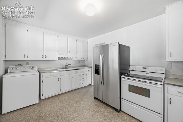 1636 Happiness Drive, Colorado Springs, CO 80909