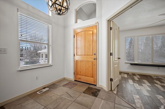 1952 E MEADOW DOWNS WAY, Cottonwood Heights, UT 84121