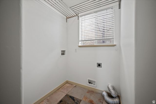 1952 E MEADOW DOWNS WAY, Cottonwood Heights, UT 84121