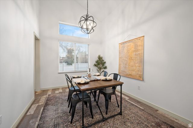 1952 E MEADOW DOWNS WAY, Cottonwood Heights, UT 84121