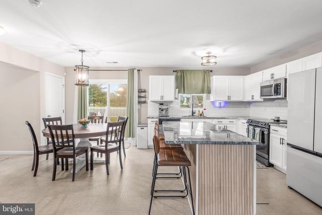 36442 CARRIAGE WALK LN, Delmar, DE 19940
