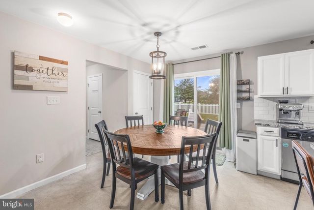 36442 CARRIAGE WALK LN, Delmar, DE 19940