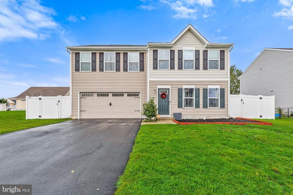 36442 CARRIAGE WALK LN, Delmar, DE 19940