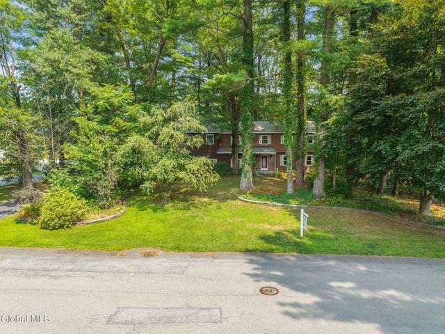 47 Campus Club Drive, Guilderland, NY 12084