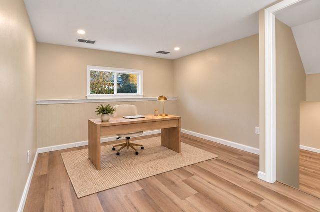 34 Morningside Lane, Lincoln, MA 01773