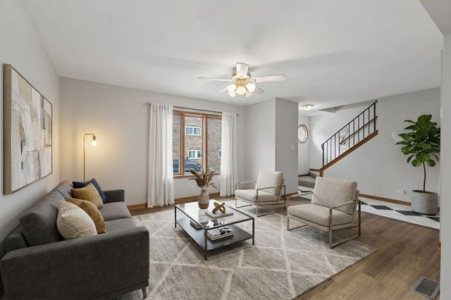 4241 Lindenwood Drive A, Matteson, IL 60443