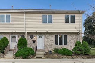 4241 Lindenwood Drive A, Matteson, IL 60443