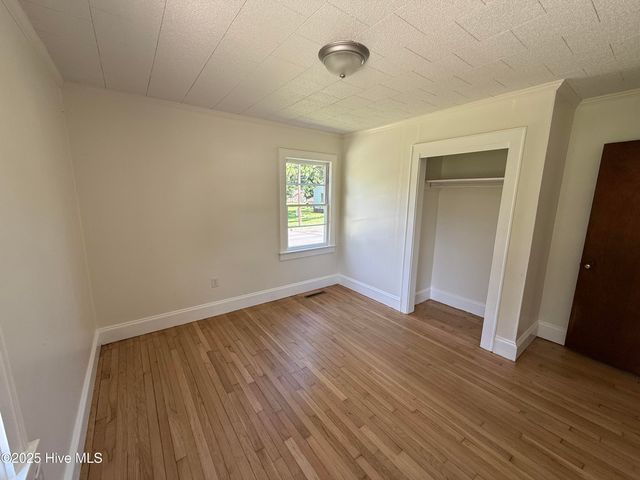 100 First Street, Williamston, NC 27892