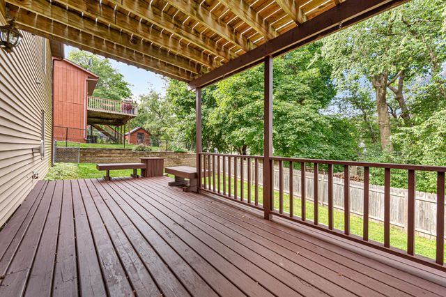 4239 1st Street NW, Rochester, MN 55901