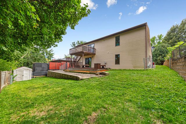 4239 1st Street NW, Rochester, MN 55901