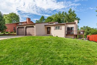 4239 1st Street NW, Rochester, MN 55901
