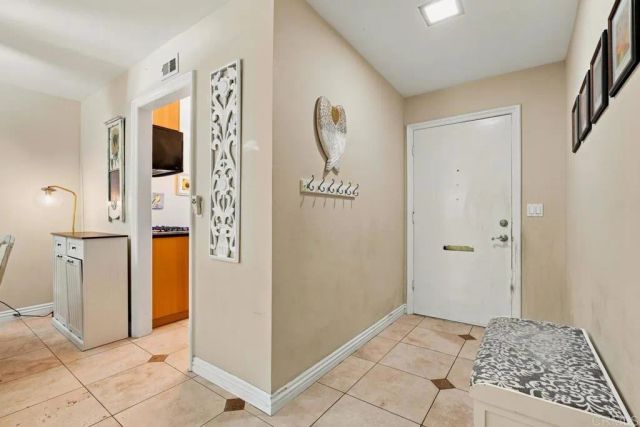 1218 Green Garden Dr 3, El Cajon, CA 92021