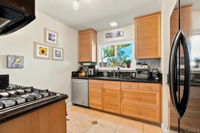 1218 Green Garden Dr 3, El Cajon, CA 92021