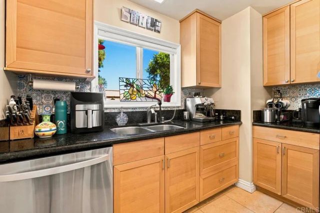 1218 Green Garden Dr 3, El Cajon, CA 92021