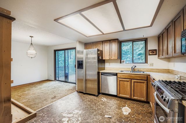 21507 SE 248th Street, Maple Valley, WA 98038