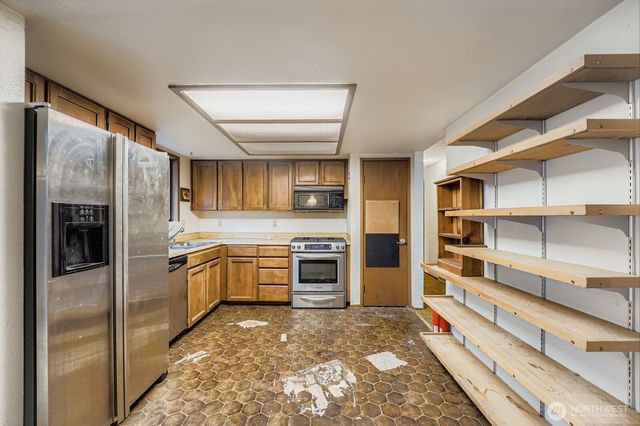 21507 SE 248th Street, Maple Valley, WA 98038