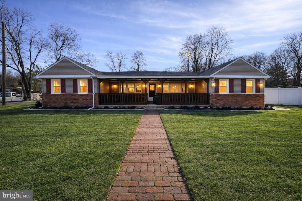 216 ALMONESSON RD, Blackwood, NJ 08012