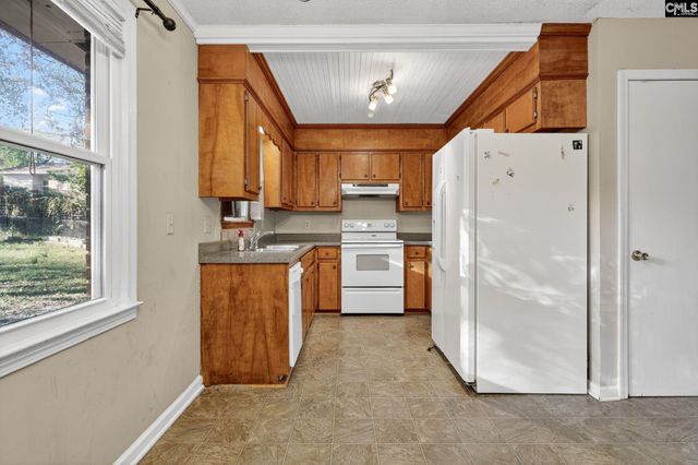 2140 Sandy Run Drive, Gaston, SC 29053