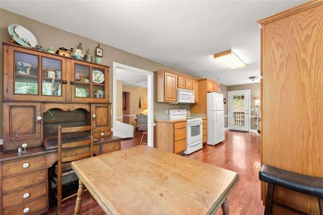 162 Greenview Court, Cleveland, GA 30528