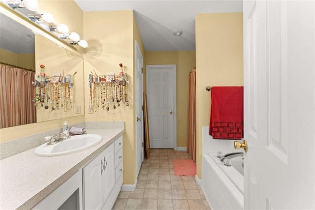 162 Greenview Court, Cleveland, GA 30528