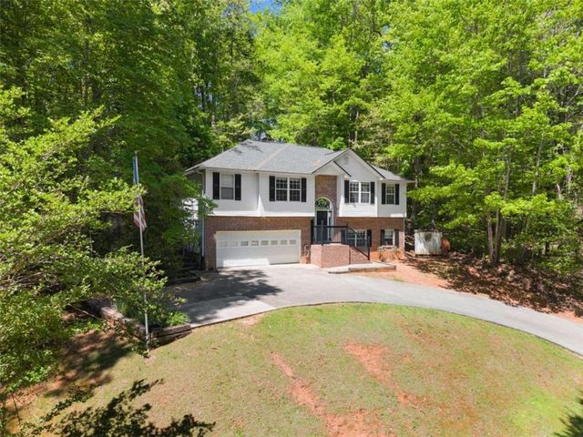 162 Greenview Court, Cleveland, GA 30528