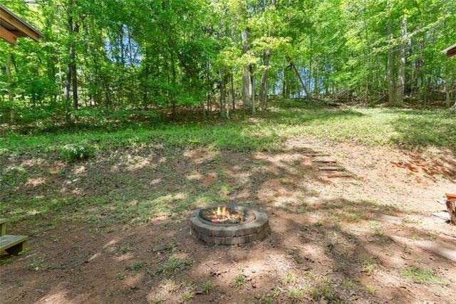 162 Greenview Court, Cleveland, GA 30528