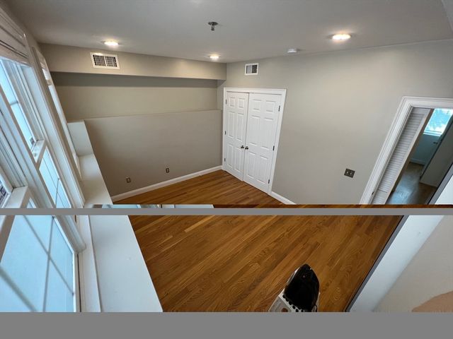 190 Sydney St A, Boston, MA 02125