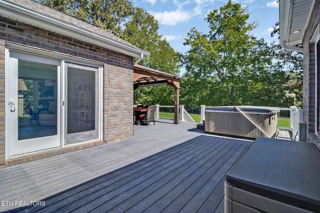 57 Inwood Terrace, Crossville, TN 38558