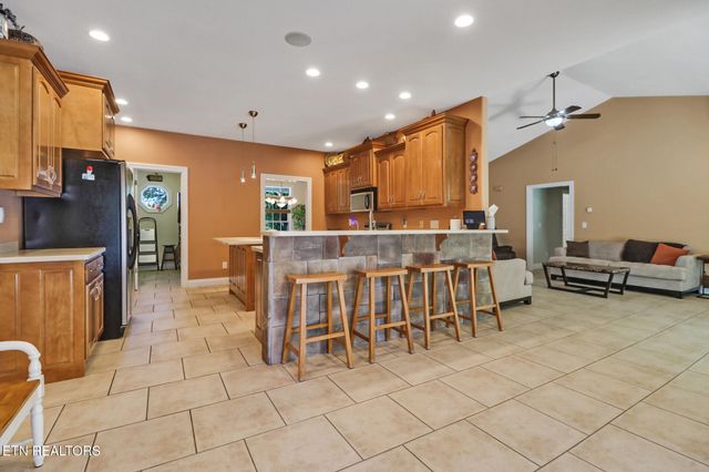 57 Inwood Terrace, Crossville, TN 38558