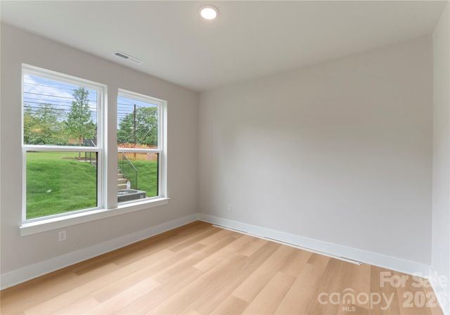 8105 Shinkansen Road, Charlotte, NC 28213