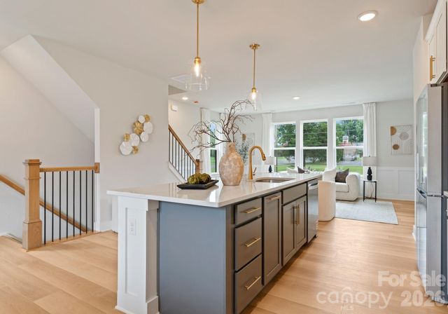 8105 Shinkansen Road, Charlotte, NC 28213