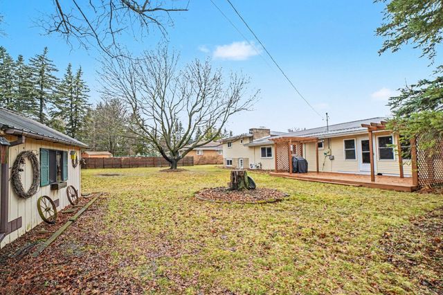 905 Iowa Street, Alma, MI 48801