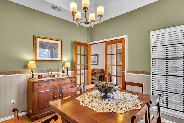2409 Twin Oak Dr, Portland, TX 78374