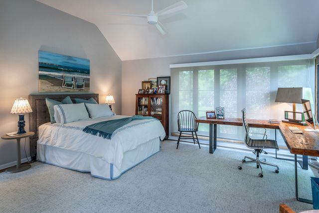 8 Heritage Island Road, New Fairfield, CT 06812