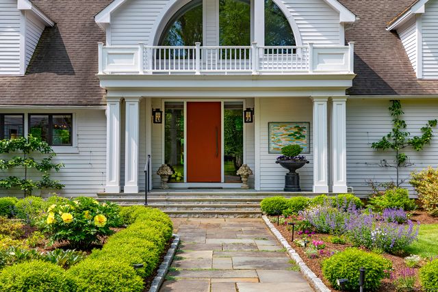 8 Heritage Island Road, New Fairfield, CT 06812