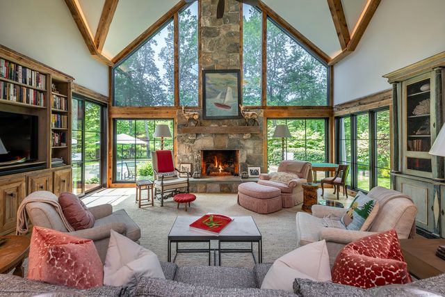 8 Heritage Island Road, New Fairfield, CT 06812