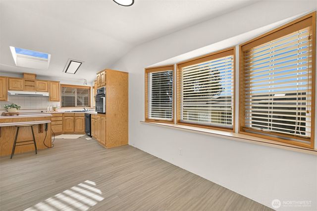 8356 Sea Breeze Court, Blaine, WA 98230