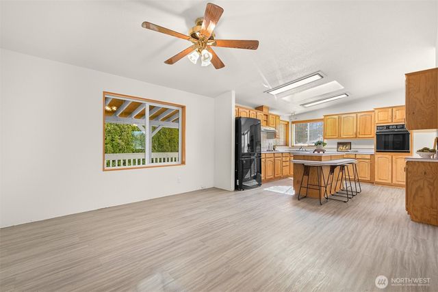 8356 Sea Breeze Court, Blaine, WA 98230