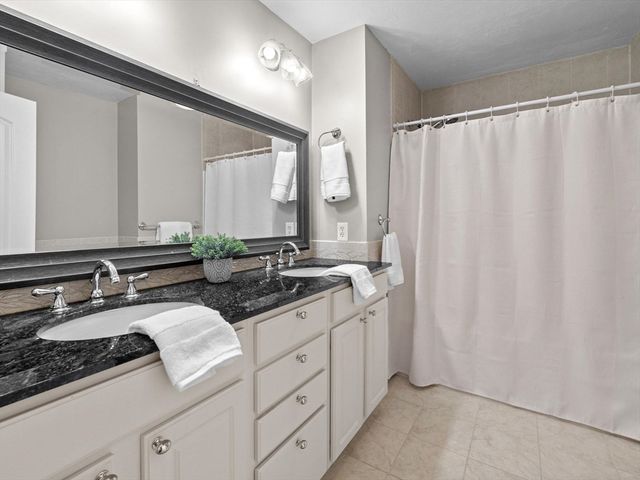 12 Breton Road, Upton, MA 01568
