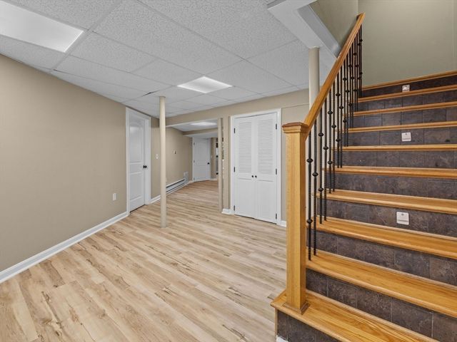 12 Breton Road, Upton, MA 01568