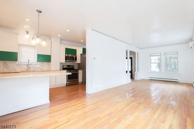 189 Summit Ave, Phillipsburg Town, NJ 08865