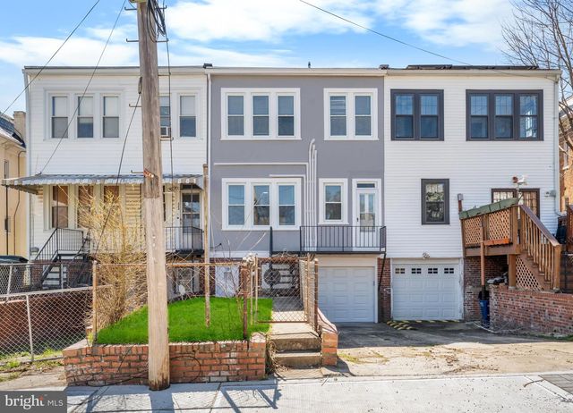 325 MADISON ST NW, Washington, DC 20011