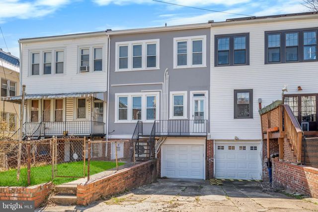 325 MADISON ST NW, Washington, DC 20011