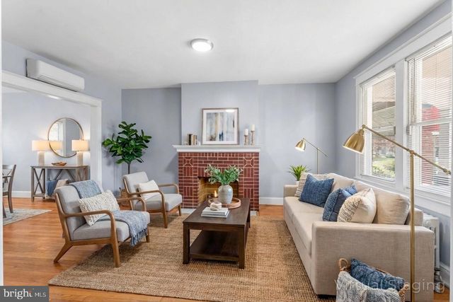 325 MADISON ST NW, Washington, DC 20011