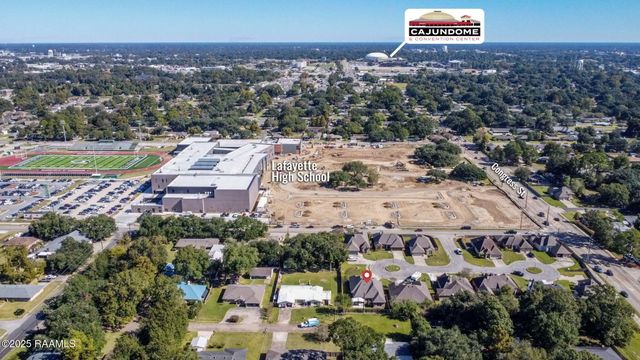 205 Lo Saab Cove, Lafayette, LA 70506