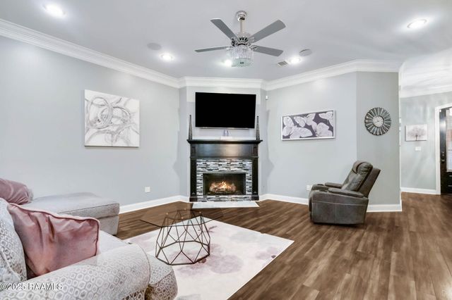 205 Lo Saab Cove, Lafayette, LA 70506